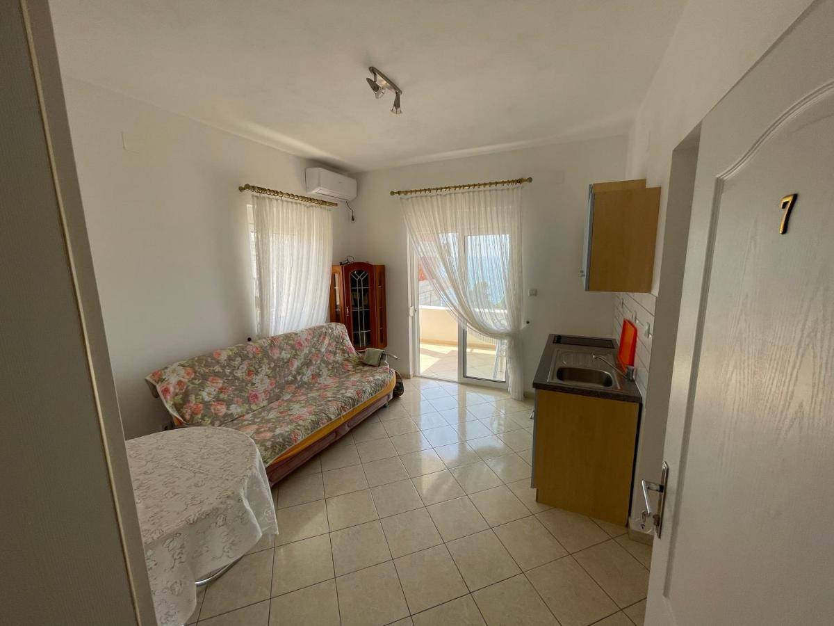 Apartments Rozela Ulcinj Esterno foto