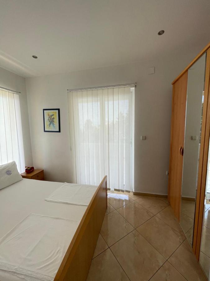 Apartments Rozela Ulcinj Esterno foto
