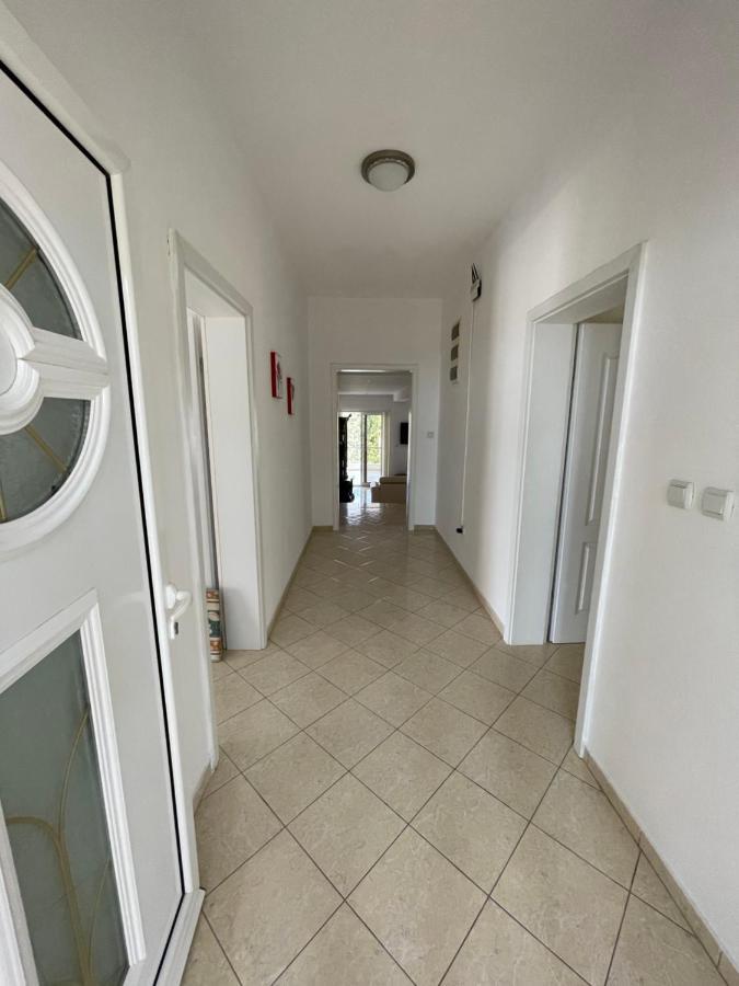 Apartments Rozela Ulcinj Esterno foto
